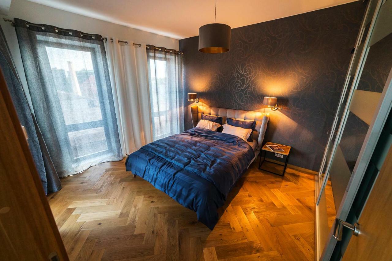 Modern Luxury Apartment In City Centre 탈린 외부 사진